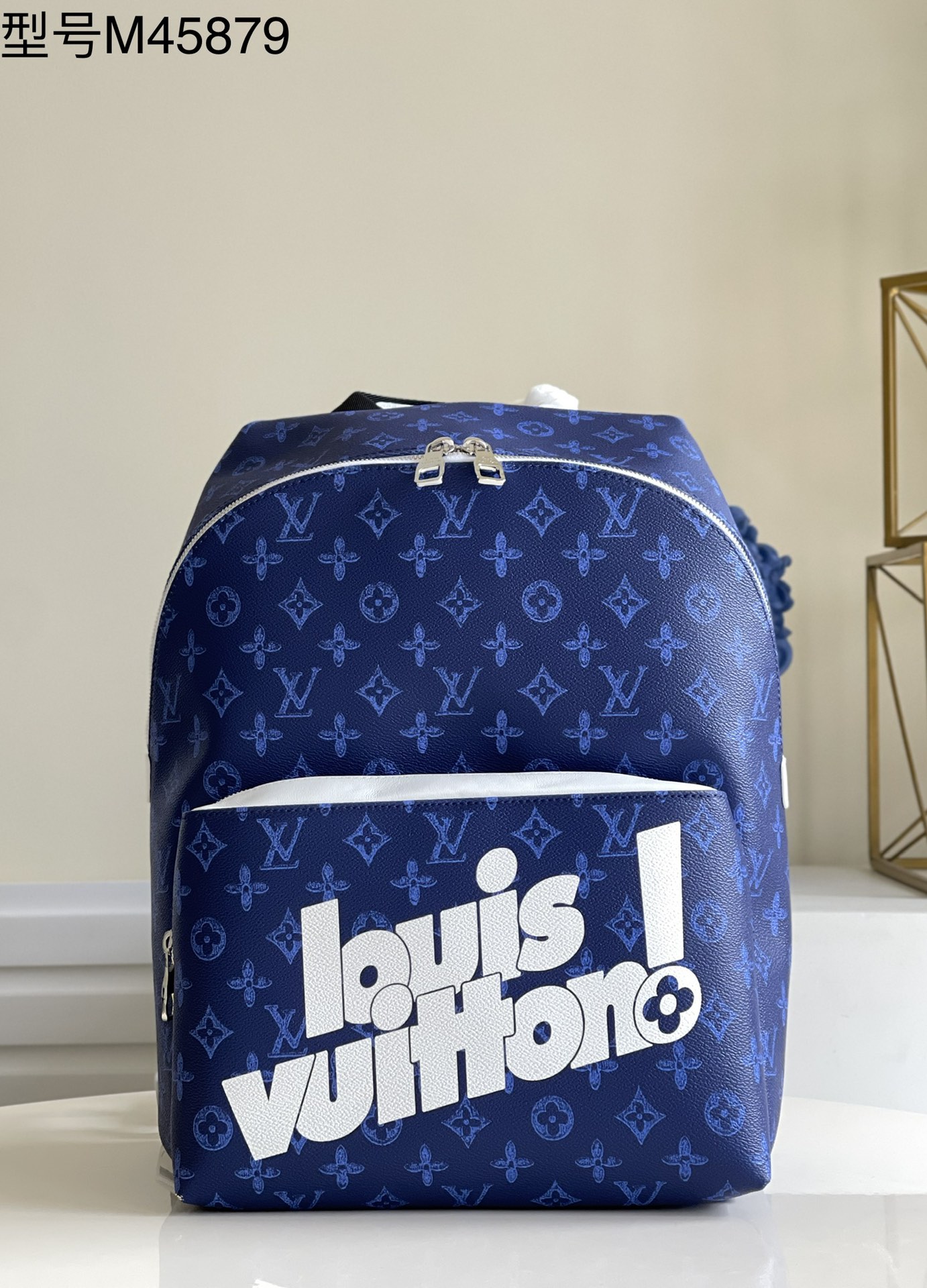 NO:397727,【Exclusive real photo M45879】Discovery backpack is made of retro Monogram coated canvas, which once again presents the louis vuitton! logo launched by Virgil Abloh at the -22 autumn and winter show. The college backpack configuration brings a comfortable and convenient experience. Detailed features 37 x 40 x 20 cm h.,LV [original leather],louis vuitton,louis vuitton,backpacks19860909【独家实拍M45879】Discovery 双肩包取材复古 Monogram 涂层帆布,再度呈现 Virgil Abloh 于 -22 秋冬秀场推出的 louis vuitton! 标识.学院背包构型带来舒适便捷的使用体验. 详细特征37 x 40 x 20 厘米 h.,LV【原厂皮】,louis vuitton,louis vuitton,backpacks,Bag