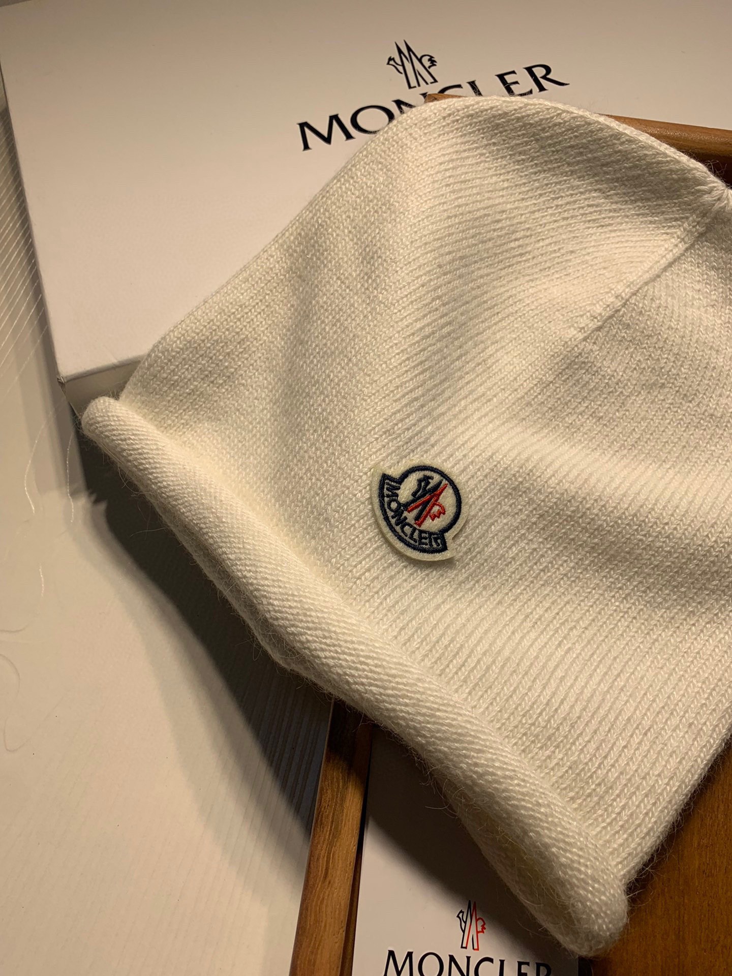 🌹。蒙口。【羊毛单帽】客供小羊毛！珍贵典藏的灵魂帽子！客供色纱.每个颜色都非常好看！经典！手感软腻.70