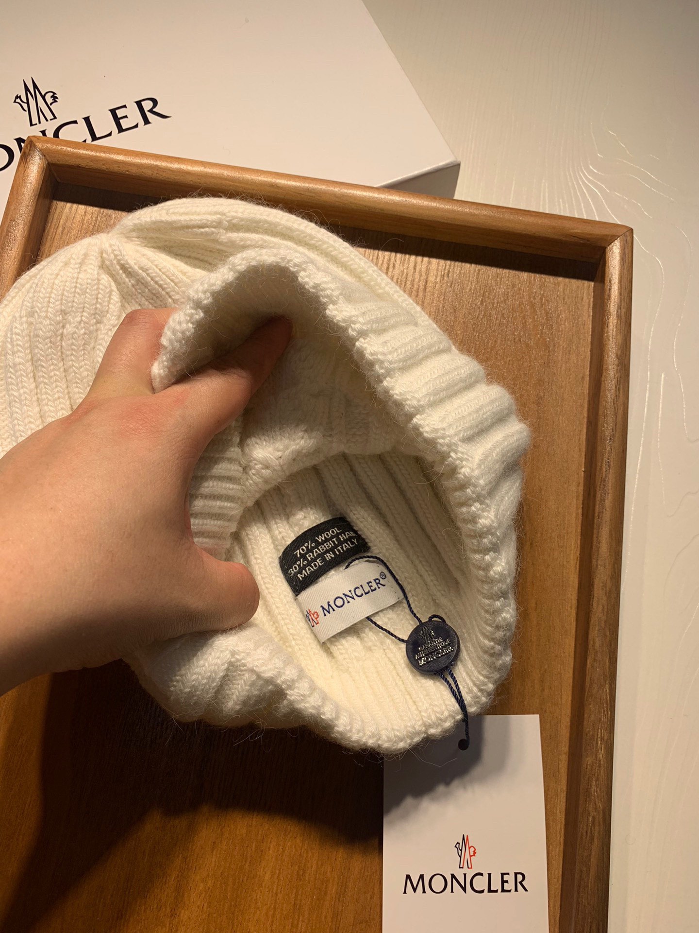 🌹。蒙口。【羊毛单帽】客供小羊毛！珍贵典藏的灵魂帽子！客供色纱.每个颜色都非常好看！经典！手感软腻.70