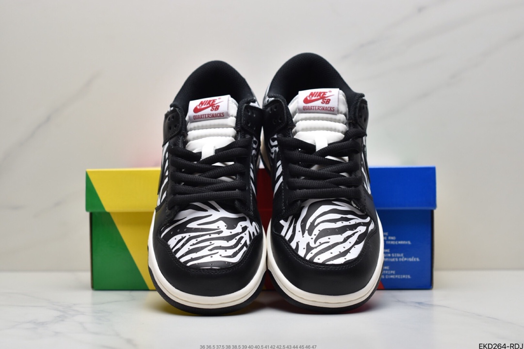 380 耐克 Quartersnacks x  NIKE SB  Dunk  ” Zebra” 黑白斑马纹板鞋 DM3510-001