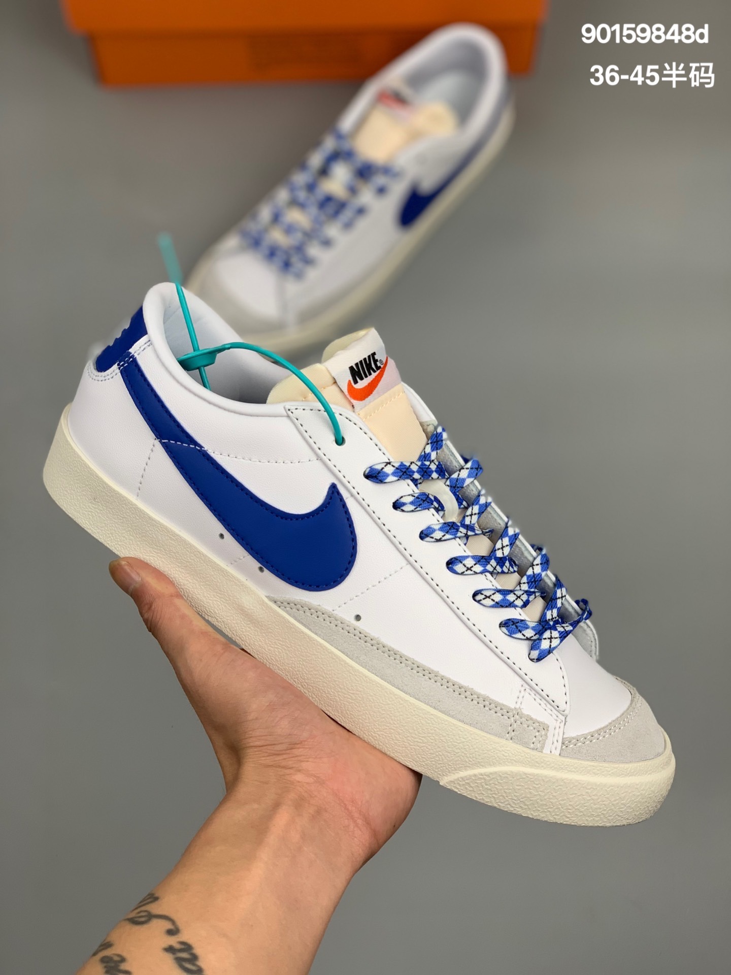 
真标 带半码 耐克/Nike BLAZER MID ’77 开拓者运动鞋低帮板鞋休闲鞋 货号：DA6364 
尺码：36 36.5 37.5 38 38.5 39 40 40.5 41 42 42.5 43 44 45 
编码:90159848d