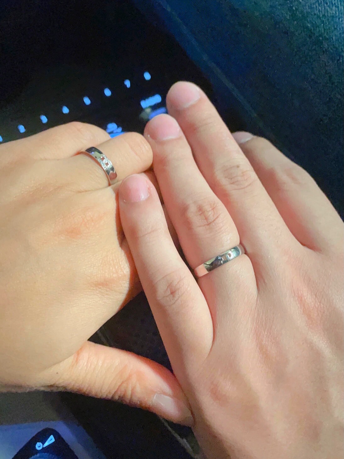 【】猪鼻子带钻戒指 官网86 00+ 可订做18K真金真钻版，只做对版真金货，价询客Fu力与美的结合，精