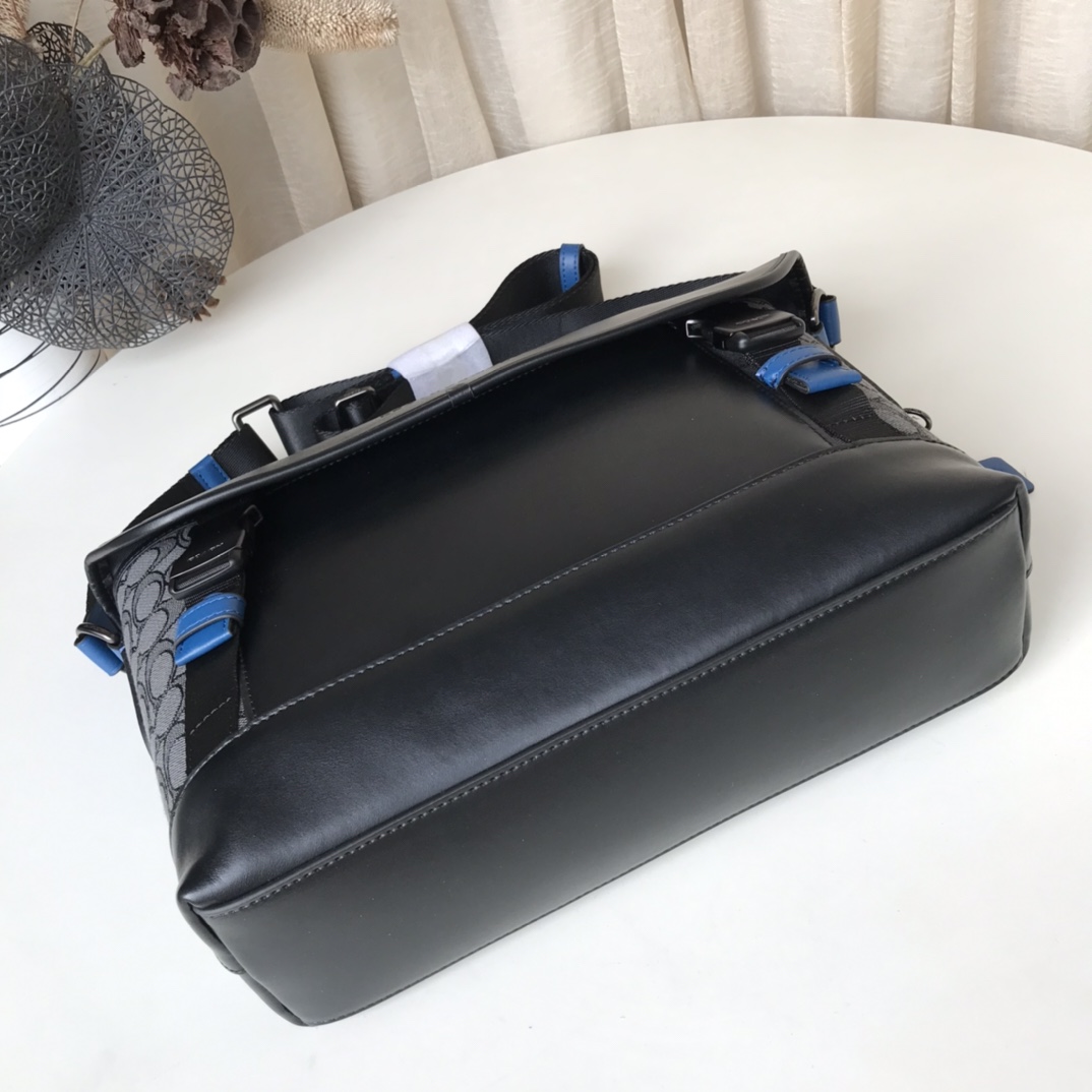 Coach 新款 2665蓝色 /3794老花配色 /2292 黑色LOGO标志 光滑小牛皮 League 邮差包 斜跨骑行包 配长肩带