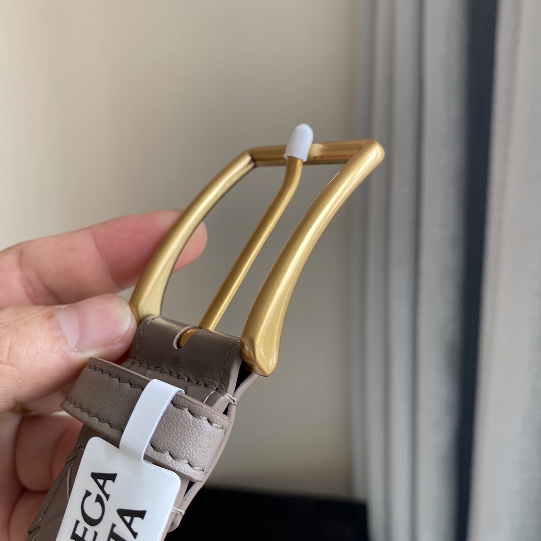 ️️BOTTEGAVENETA代购品