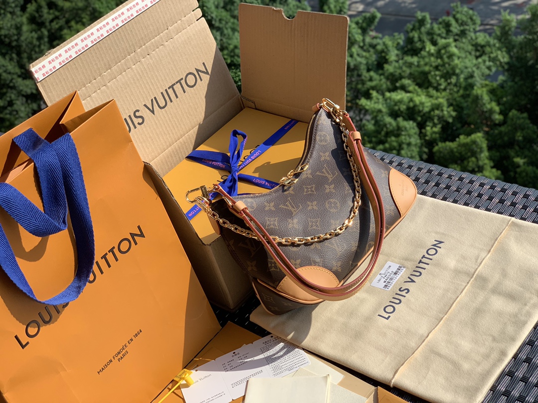 🌼 m45832尺寸：29 x 16 x 9.5 cm 咖色！贸易公司订单！！2021ss——多功能的B