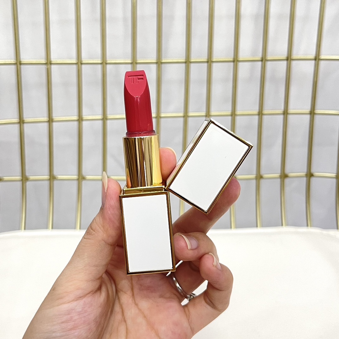 Tom Ford Lip Color Sheer Lipstick - Luxurious, Hydrating Formula 3 i1630560173 3488 2