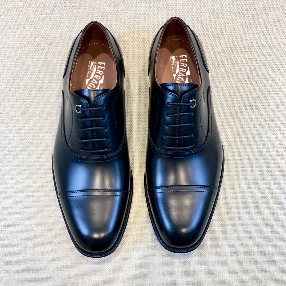 Ferragamo Men's Black Leather Oxford Dress Shoes, Italian Craftsmanship 2 i1630563358 2935 0