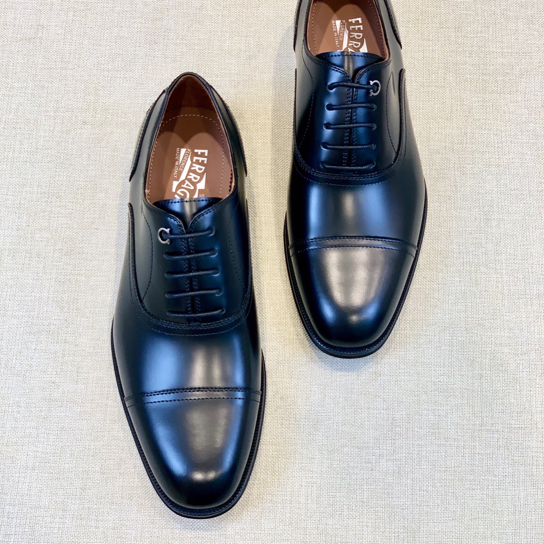 Ferragamo Men's Black Leather Oxford Dress Shoes, Italian Craftsmanship 4 i1630563358 4494 2