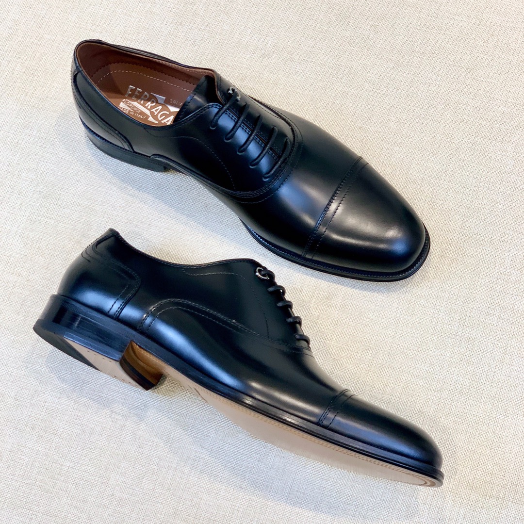 Ferragamo Men's Black Leather Oxford Dress Shoes, Italian Craftsmanship 8 i1630563358 9942 6