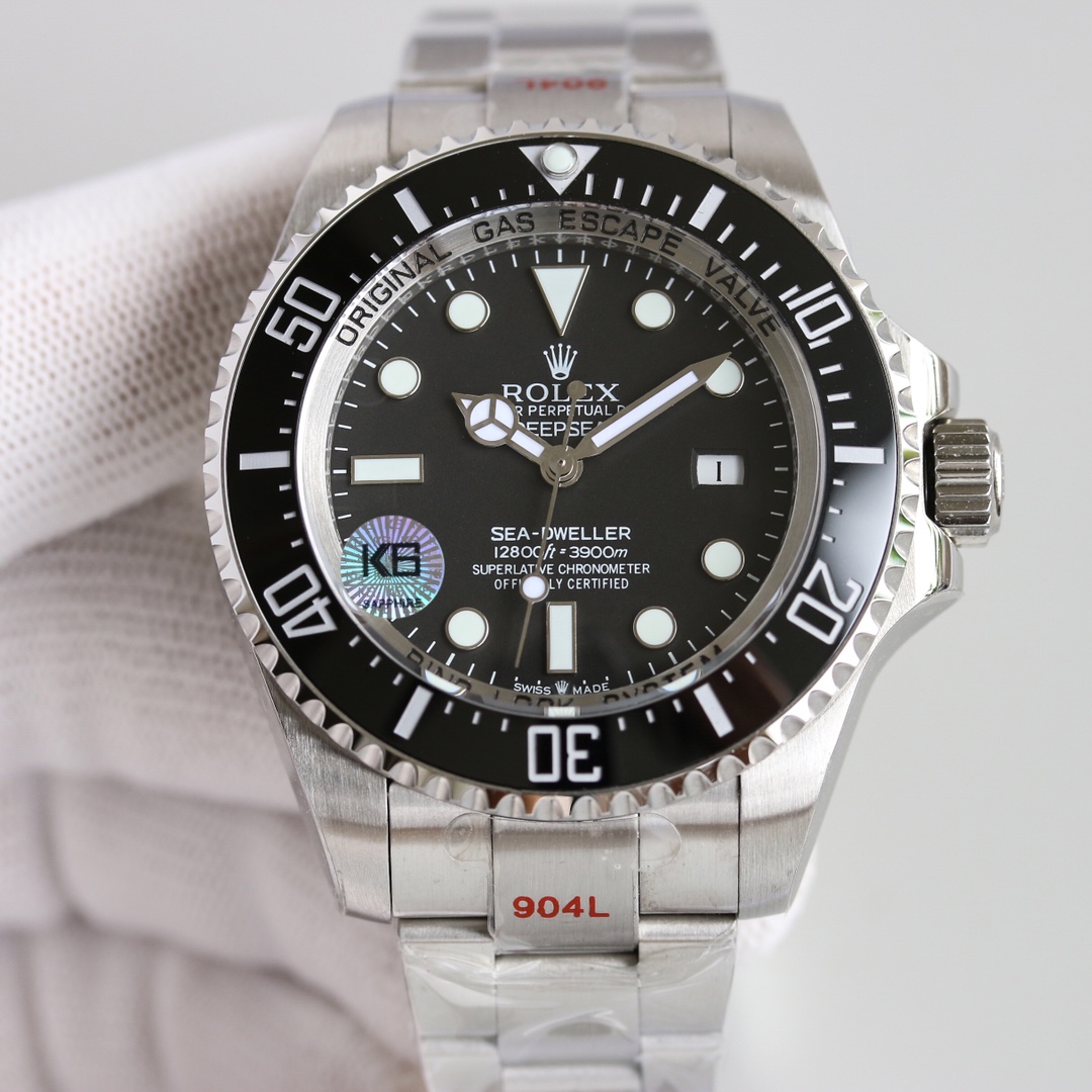 NO:393672,Rolex SEA-DWELLER Ghost King 44mm copy, parallel purchasing version Ghost King SEA case is stainless steel, which is consistent with the authentic product, original craft ceramic ring mouth, three-dimensional scale circle, light blue luminous version, equipped with 2836 movement and with packaging materials, a real A-class copy Rolex Ghost King,, rolex19860909劳力士SEA-DWELLER鬼王 44mm副本的精华,并行代购版鬼王SEA 表壳为精钢 达到与正品一致,原装工艺陶瓷圈口,立体刻度圈,对版淡蓝色夜光,搭载2836机芯并搭配包装物料,真正的A级副本劳力士大鬼王,,rolex,Watch
