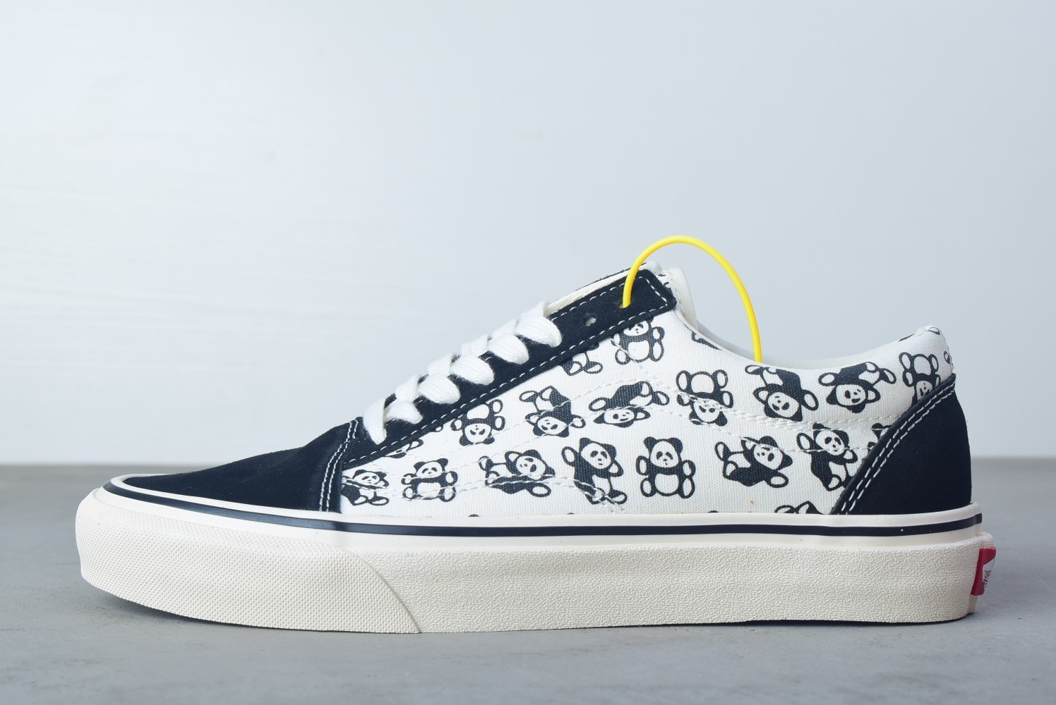 F5 万斯低帮 小熊 上市 Vans大熊猫 范斯经典系列 Old Skool板鞋 安纳海姆低帮