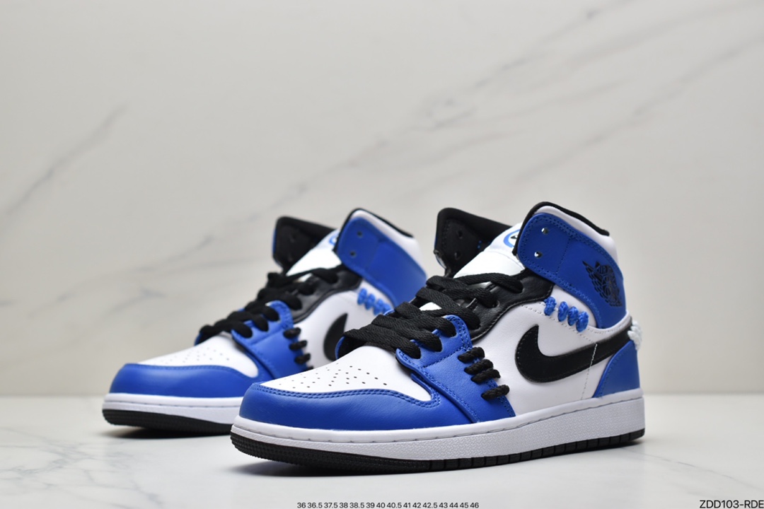 230 Air Jordan 1 Mid SE “Game Royal” AJ1 高帮捆绑小闪电CV0152-401-莆田鞋,莆田鞋货源,高仿鞋,高仿鞋货源,安福档口,莆田高仿鞋,莆田鞋批发,高仿鞋批发,莆田高仿运动鞋,高仿运动鞋,莆田运动鞋 230 Air Jordan 1 Mid SE “Game Royal” AJ1 高帮捆绑小闪电CV0152-401