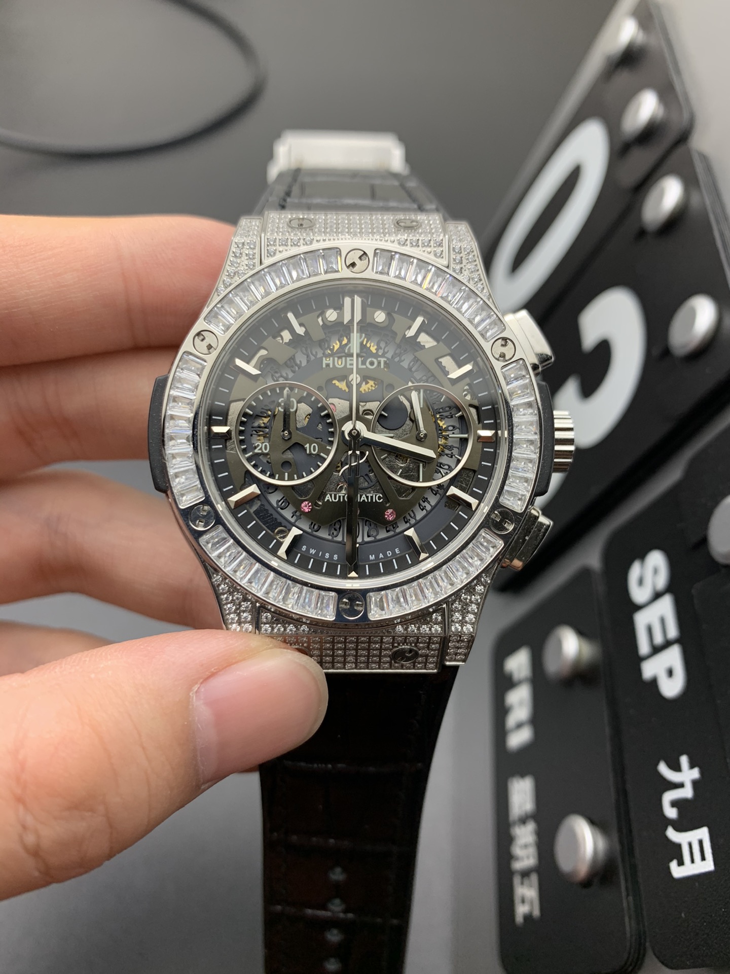 Hublot HB 钻恒宝计时