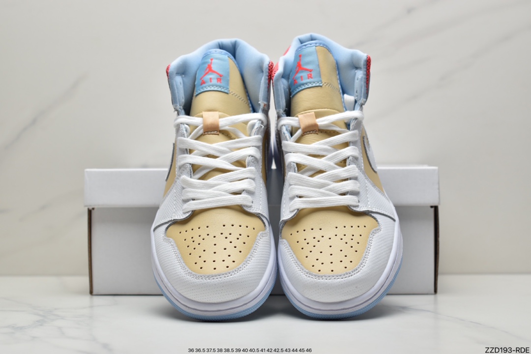 250 Air Jordan 1 Mid“Sesame”冲孔白奶茶鞋CZ0774-200