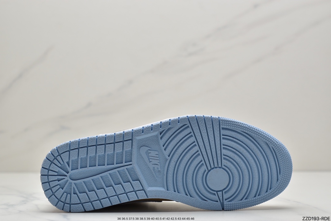 250 Air Jordan 1 Mid“Sesame”冲孔白奶茶鞋CZ0774-200