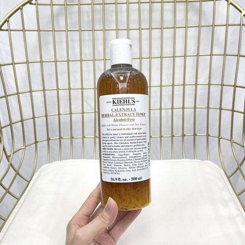 Kiehl's Calendula Herbal-Extract Toner, 500ml - Alcohol-Free Formula 1 Kiehl's Calendula Herbal-Extract Toner, 500ml - Alcohol-Free Formula