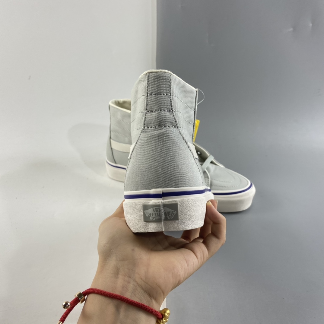 P150  VANS SK8-Hi Tapered 浅灰/银灰色超薄帆布款男女高帮帆布鞋板鞋VN0A4U164U4
