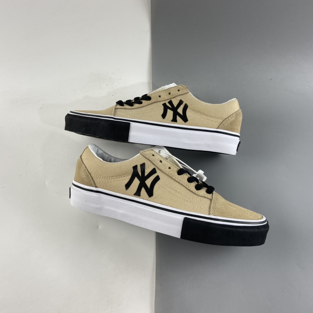 P150  NY × Vans Haven 联名系列低帮休闲板鞋 VN0A38FATC8