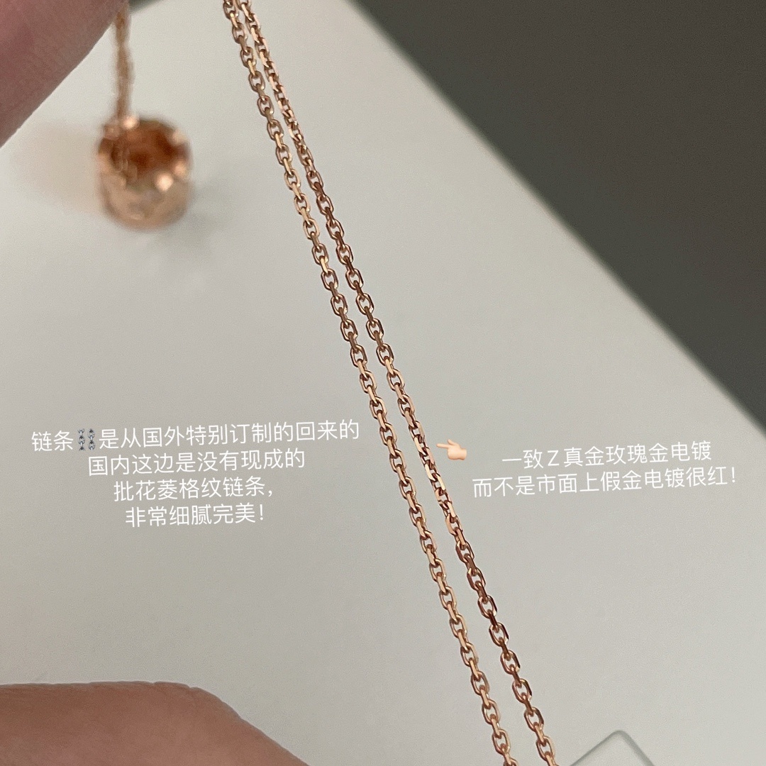 【】 Z 21600,21最新款,Z为真金真钻!可定制真金真钻版本!
【精工灭世版】银色,玫瑰金,现
