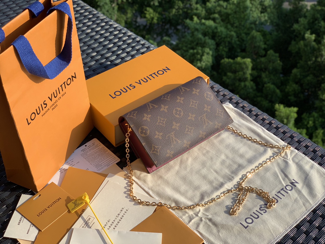 🌼 m67404尺寸17.5 x 11.5 x 3.5 cm 紫色女人味更足！香港贸易公司渠道！FLOR