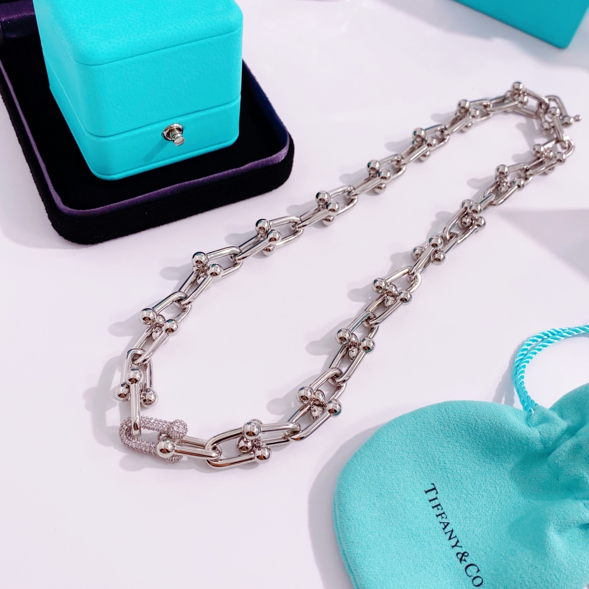 Tiffany & Co. TFN蒂芙尼新款环扣U型竹节带钻粗版项链到货 黄铜材料电镀18K金 金银玫3个色 项链尺寸:内周长约45cm