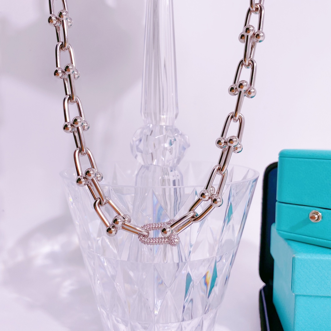 Tiffany & Co. TFN蒂芙尼新款环扣U型竹节带钻粗版项链到货 黄铜材料电镀18K金 金银玫3个色 项链尺寸:内周长约45cm