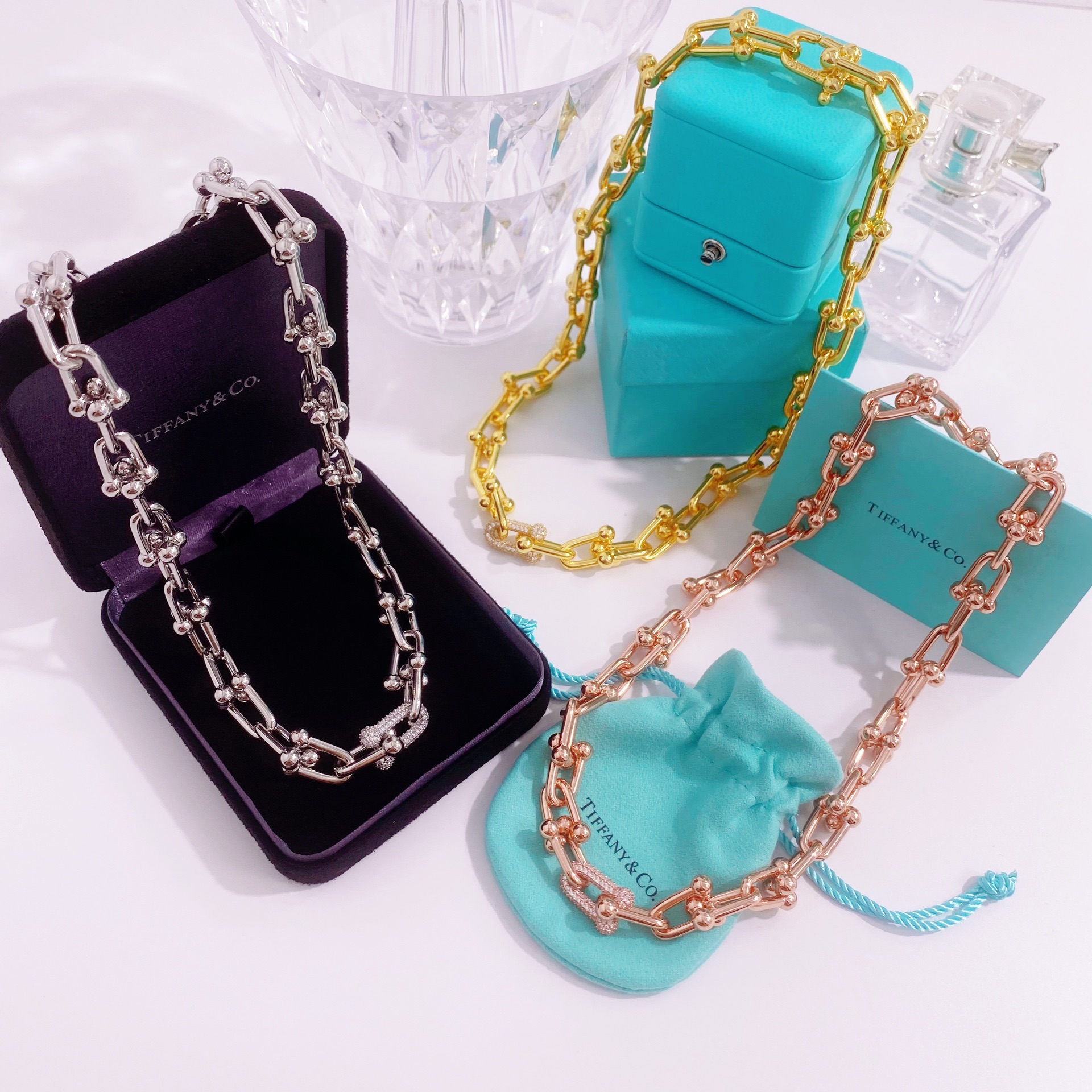Tiffany & Co. TFN蒂芙尼新款环扣U型竹节带钻粗版项链到货 黄铜材料电镀18K金 金银玫3个色 项链尺寸:内周长约45cm