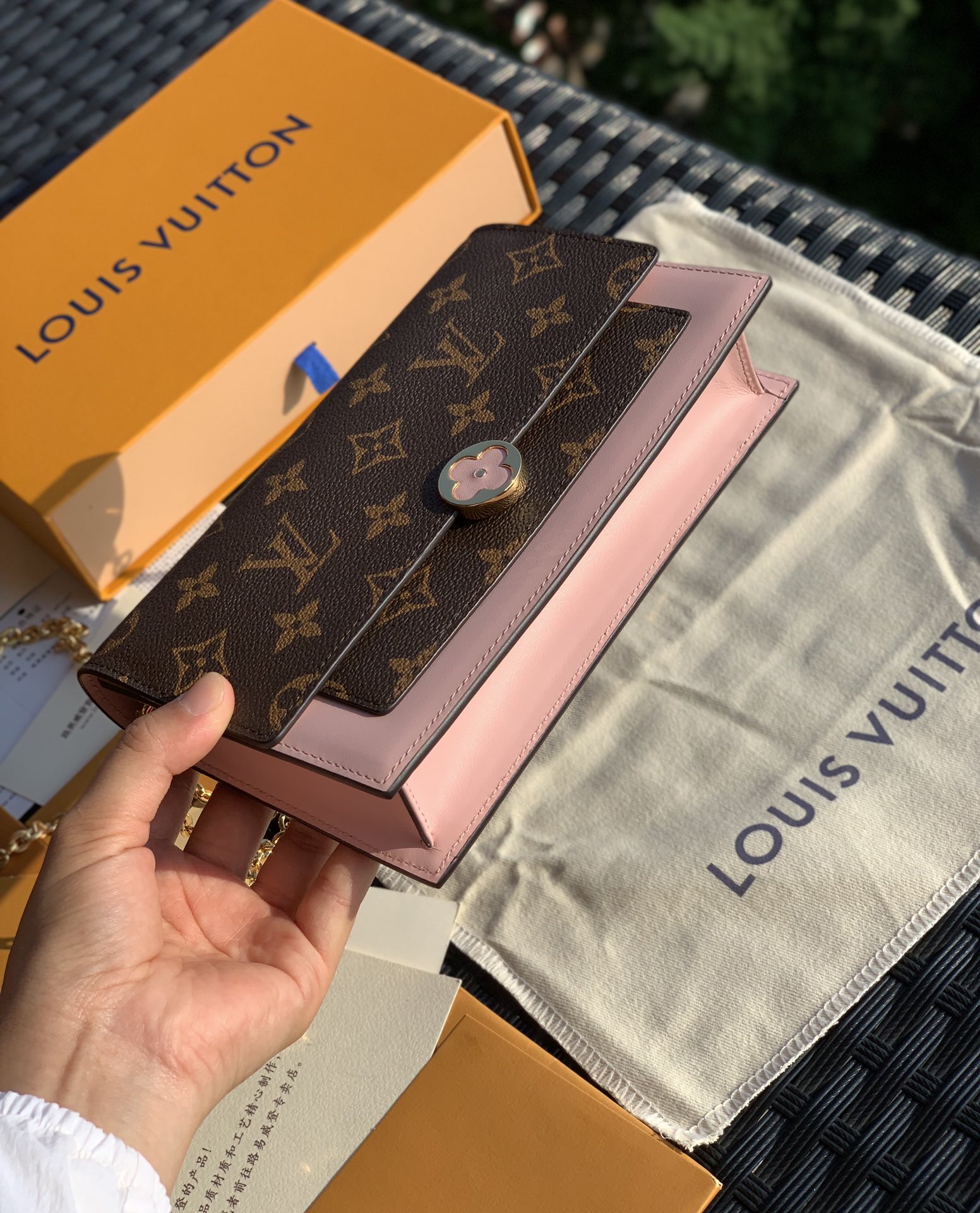 🌼 m67405尺寸17.5 x 11.5 x 3.5 cm 樱花粉绝对是心头号！香港贸易公司渠道！FL