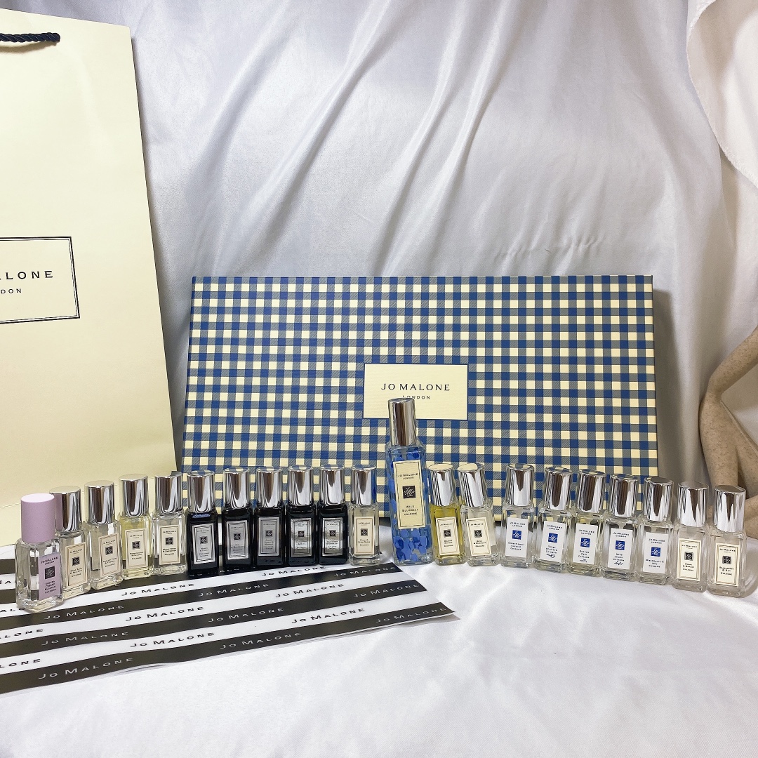 Jo Malone London 21-Piece Fragrance Set: Bluebells & More, Perfect Gift! 7 i1630675007 4043 6