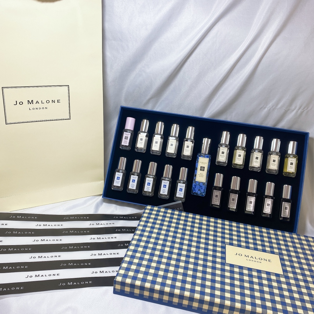 Jo Malone London 21-Piece Fragrance Set: Bluebells & More, Perfect Gift! 2 i1630675007 4677 1