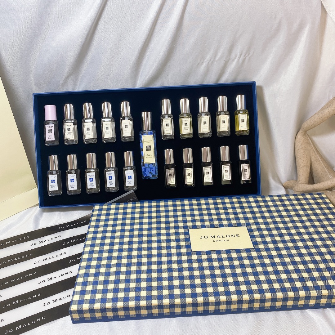 Jo Malone London 21-Piece Fragrance Set: Bluebells & More, Perfect Gift! 1 i1630675007 860 0