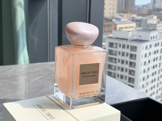 Armani Prive Pivoine Suzhou Perfume - Floral & Fruity Fragrance 1 Armani Prive Pivoine Suzhou Perfume - Floral & Fruity Fragrance