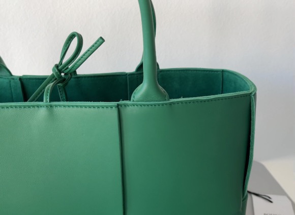 Bottega Veneta Tote Bags Green