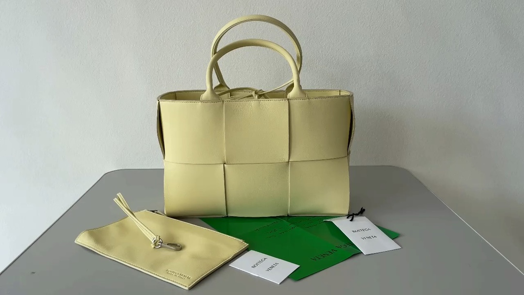 Bottega Veneta Tote Bags Wholesale Imitation Designer Replicas