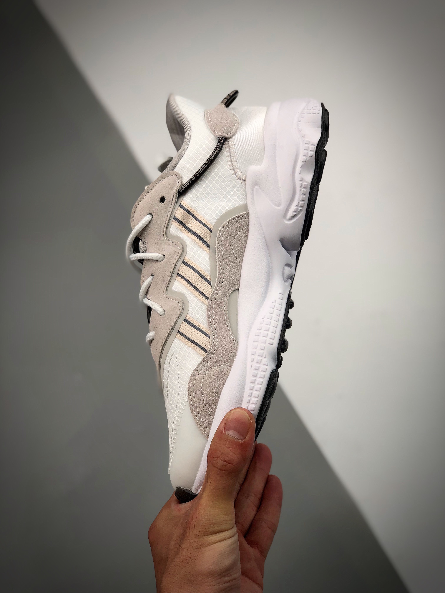 莆田阿迪达斯椰子灰天使批发价 | 作客趣潮品