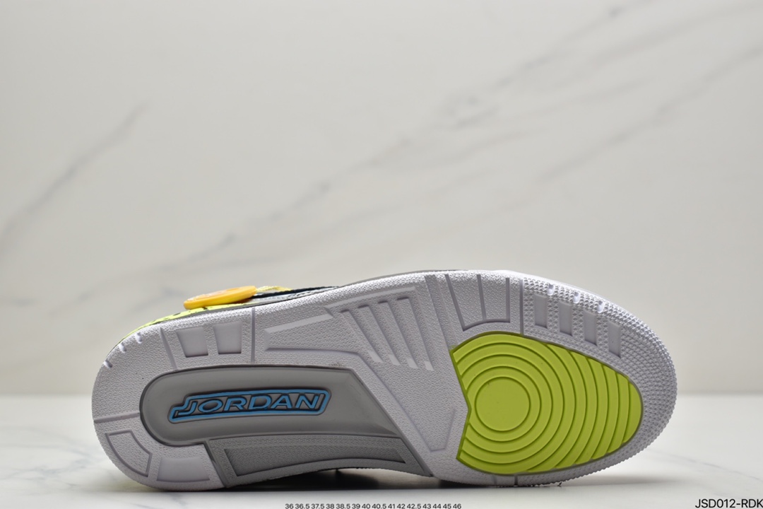 200  Air Jordan  Legacy 三合一312 ”橘白”有着交错结合AQ4160-140