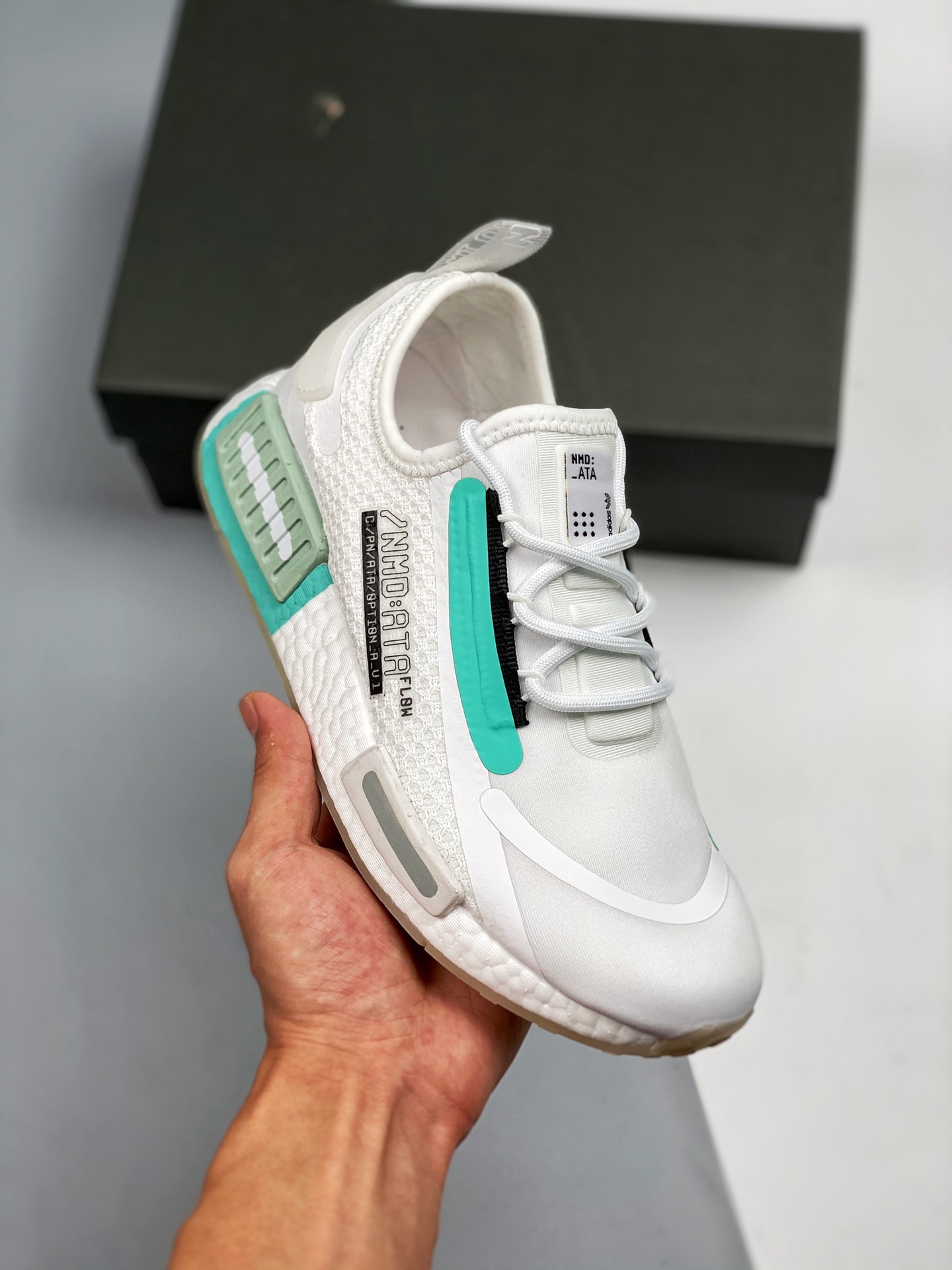 AD NMD _R1 Spectoo blanco y azul versión Hupu, lanzamiento simultáneo en tiendas ‼️ Almacén en stock, suministro establ…
