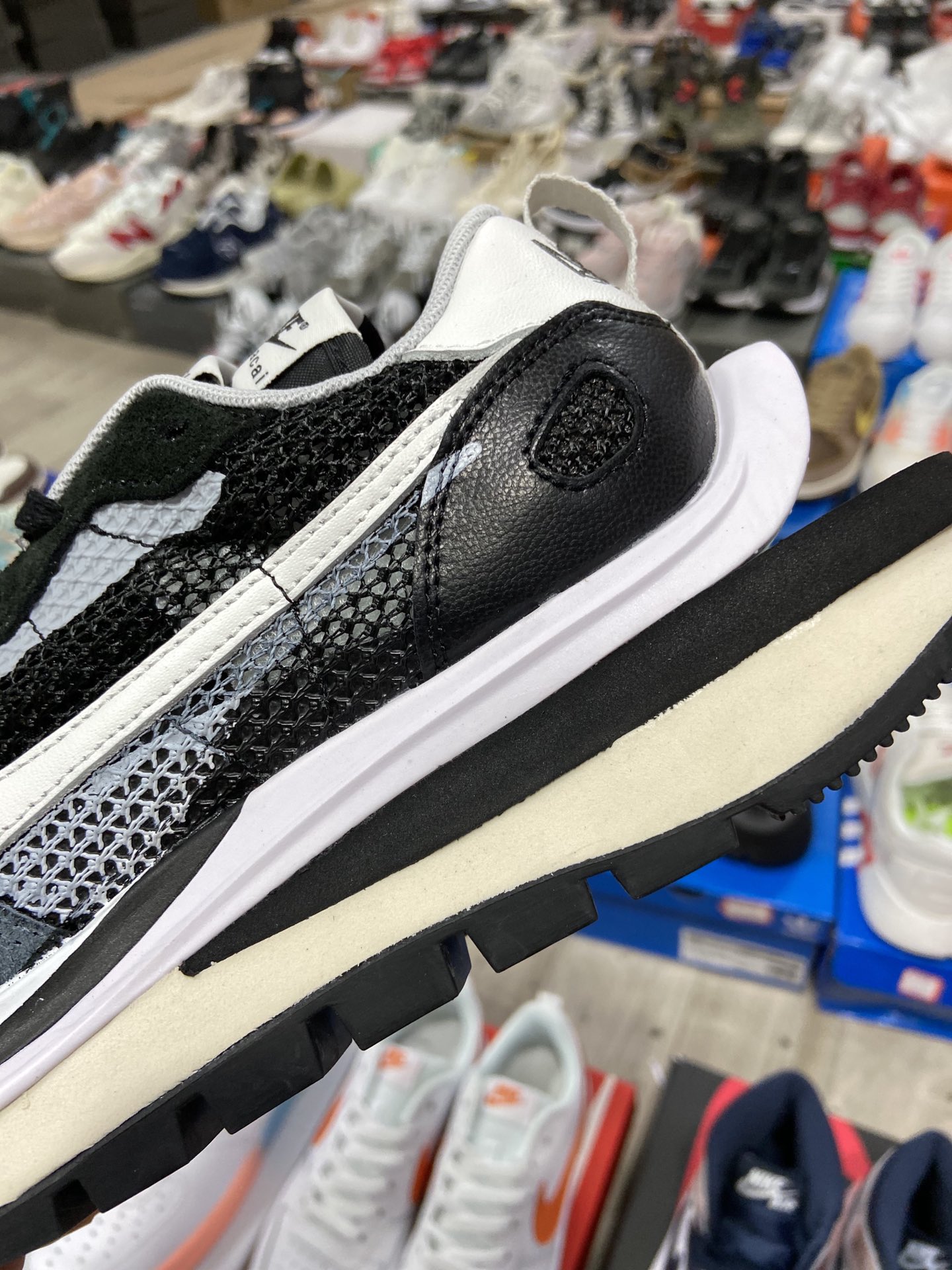 260 Sacai X NIKe regasus vaporrly SP 华夫三代3.0走秀鞋身材质由翻毛皮CV1363-001