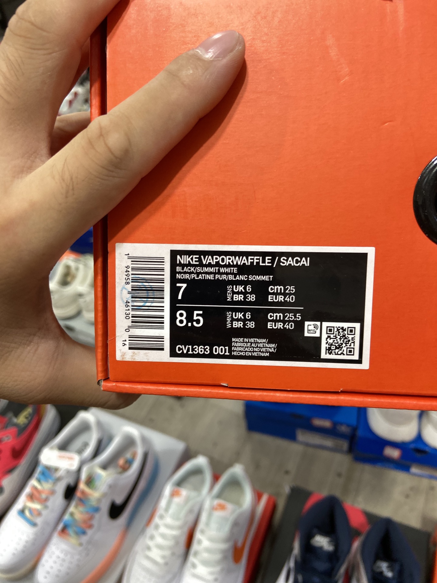 260 Sacai X NIKe regasus vaporrly SP 华夫三代3.0走秀鞋身材质由翻毛皮CV1363-001