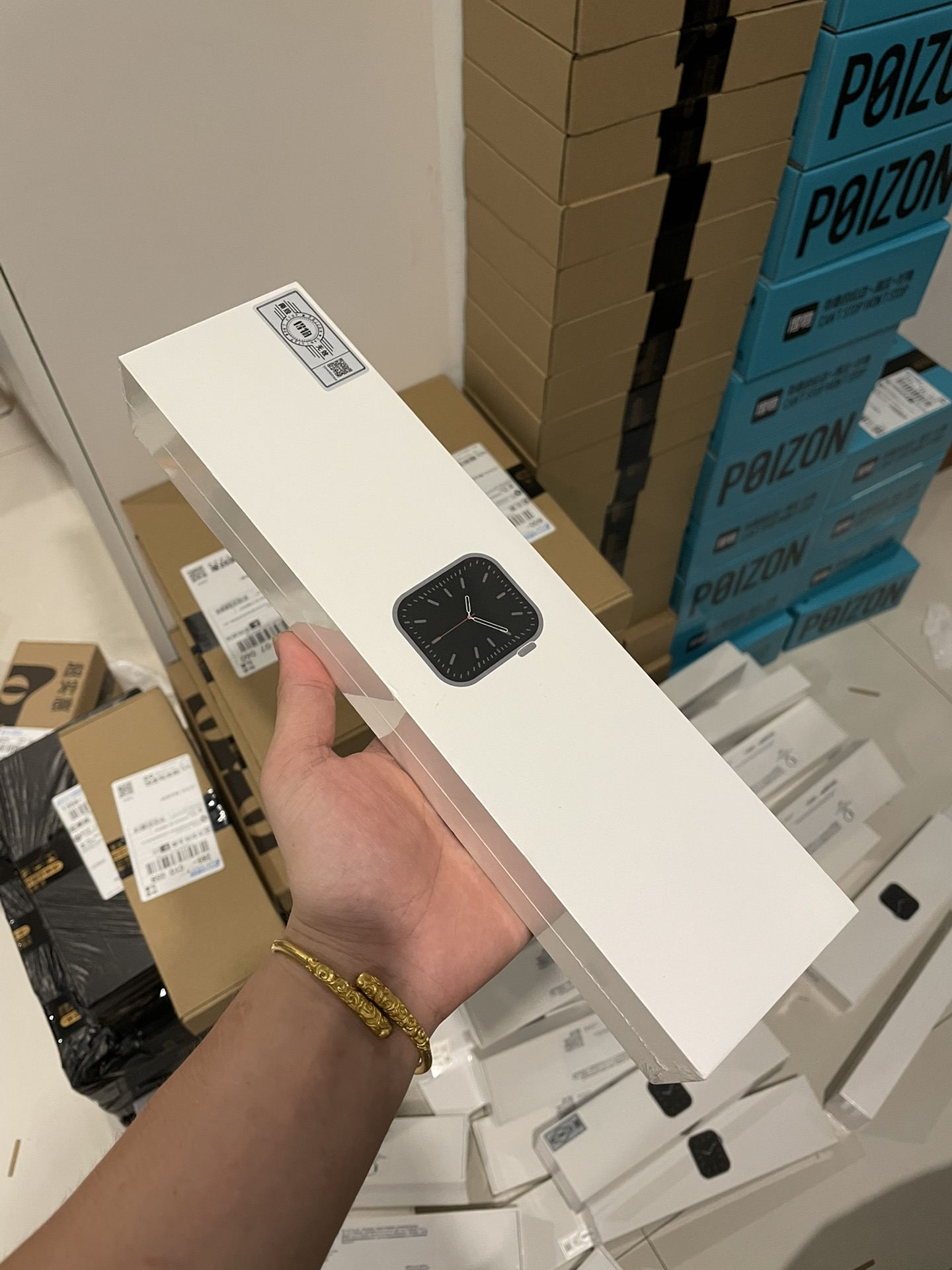 ln毒版 苹果手表💰200 包装跟正品一样 官网可查‼️