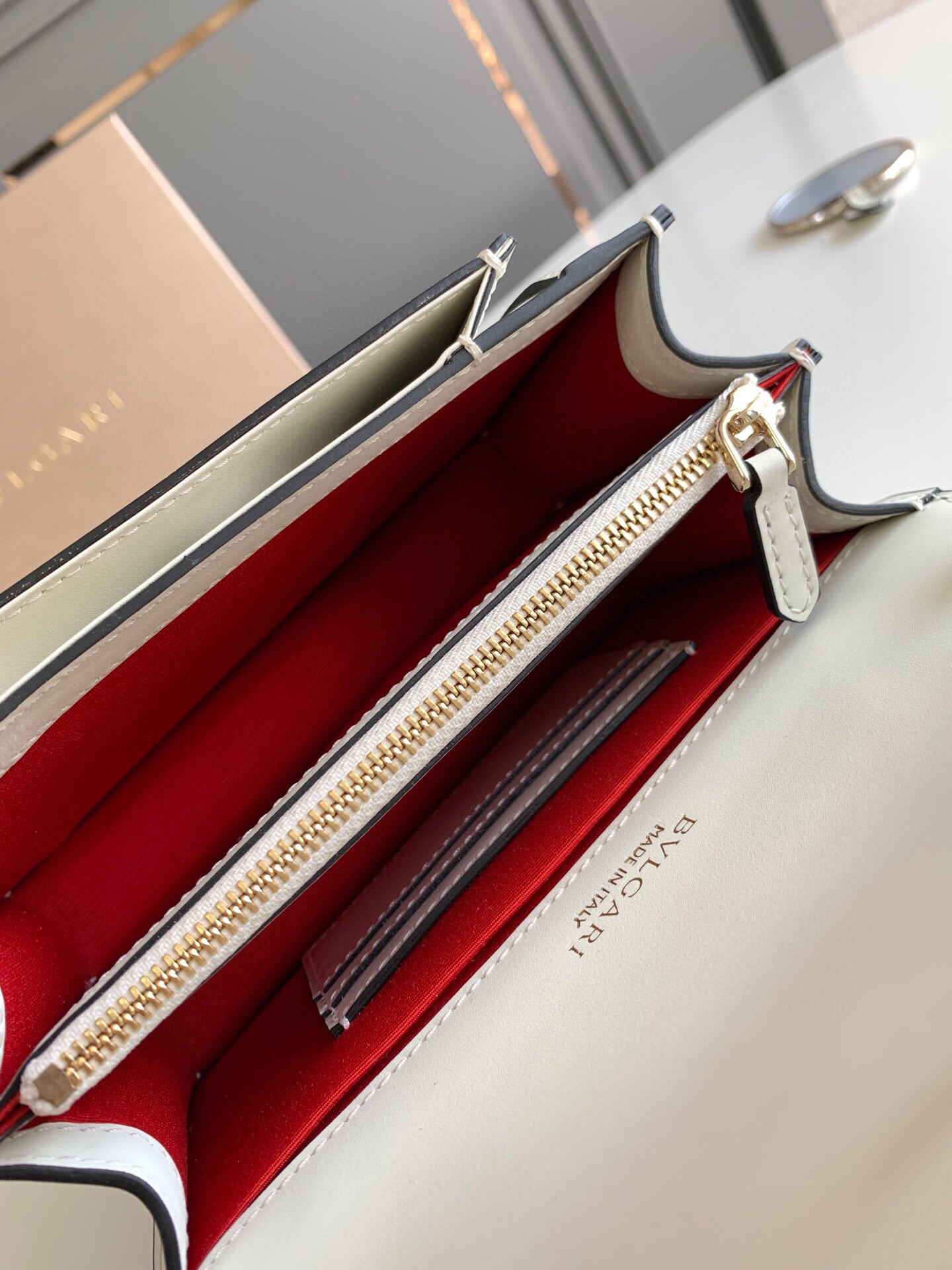 BVLGARI宝格丽意大利小牛皮蛇头双层肩背包289672