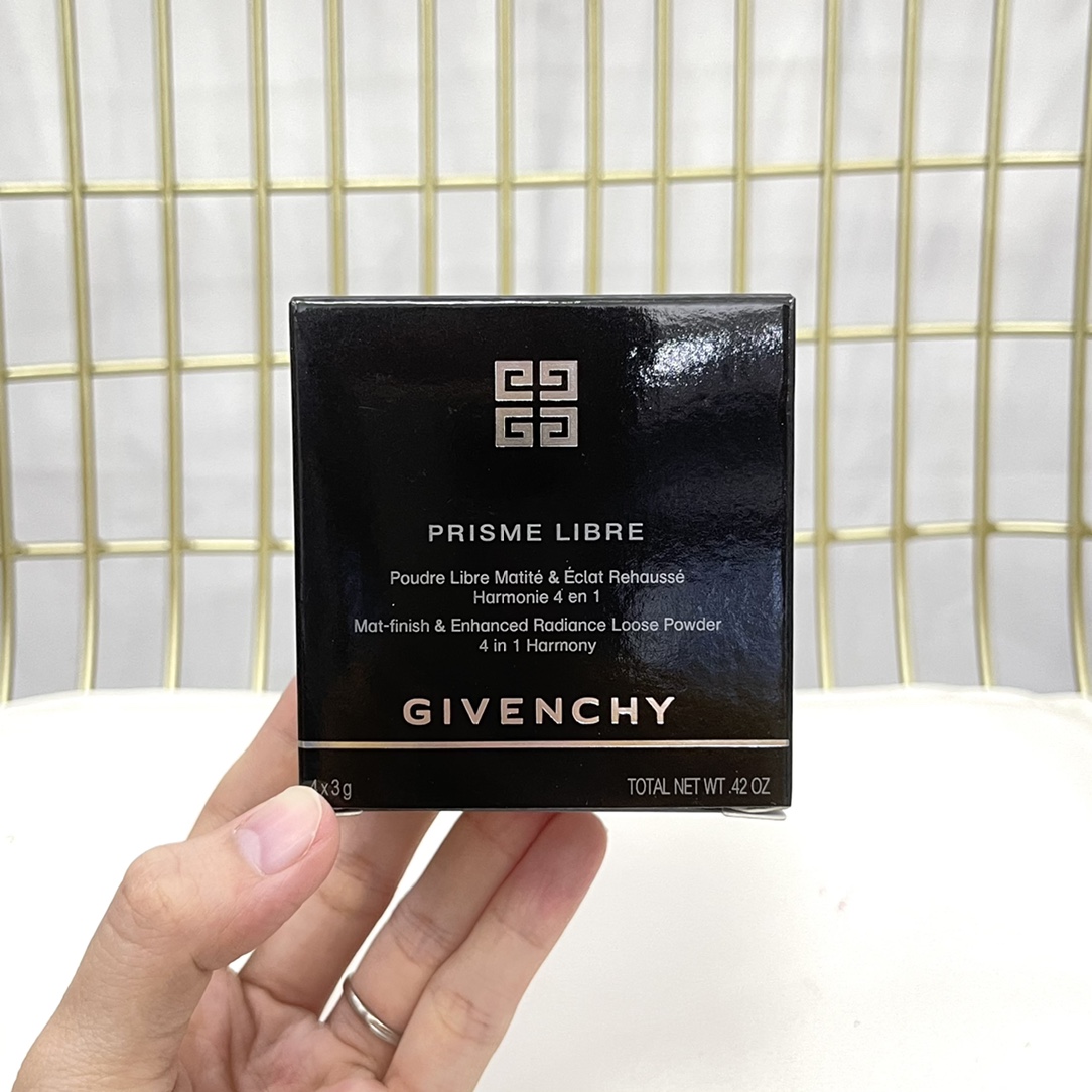 Givenchy Prisme Libre Loose Powder - Matte Finish, Enhanced Radiance