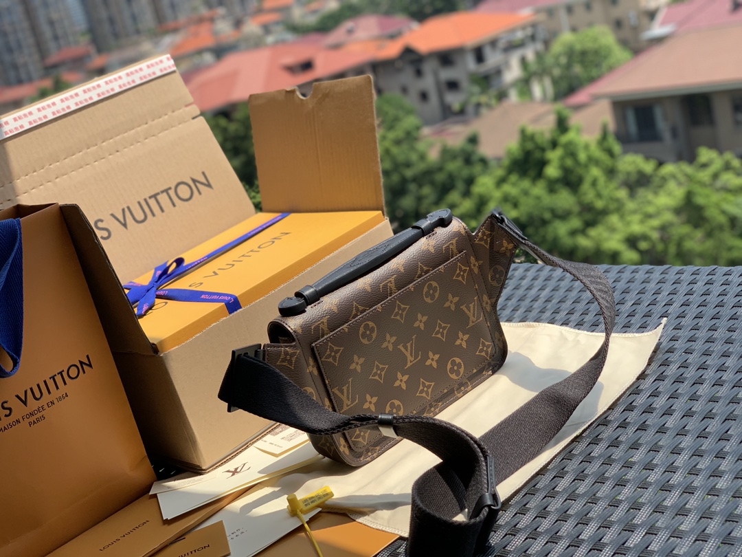 🌼 m45807尺寸21 x 15 x 4 cm真真正正的独家原厂渠道 ！趁热打铁出的这款s lock 