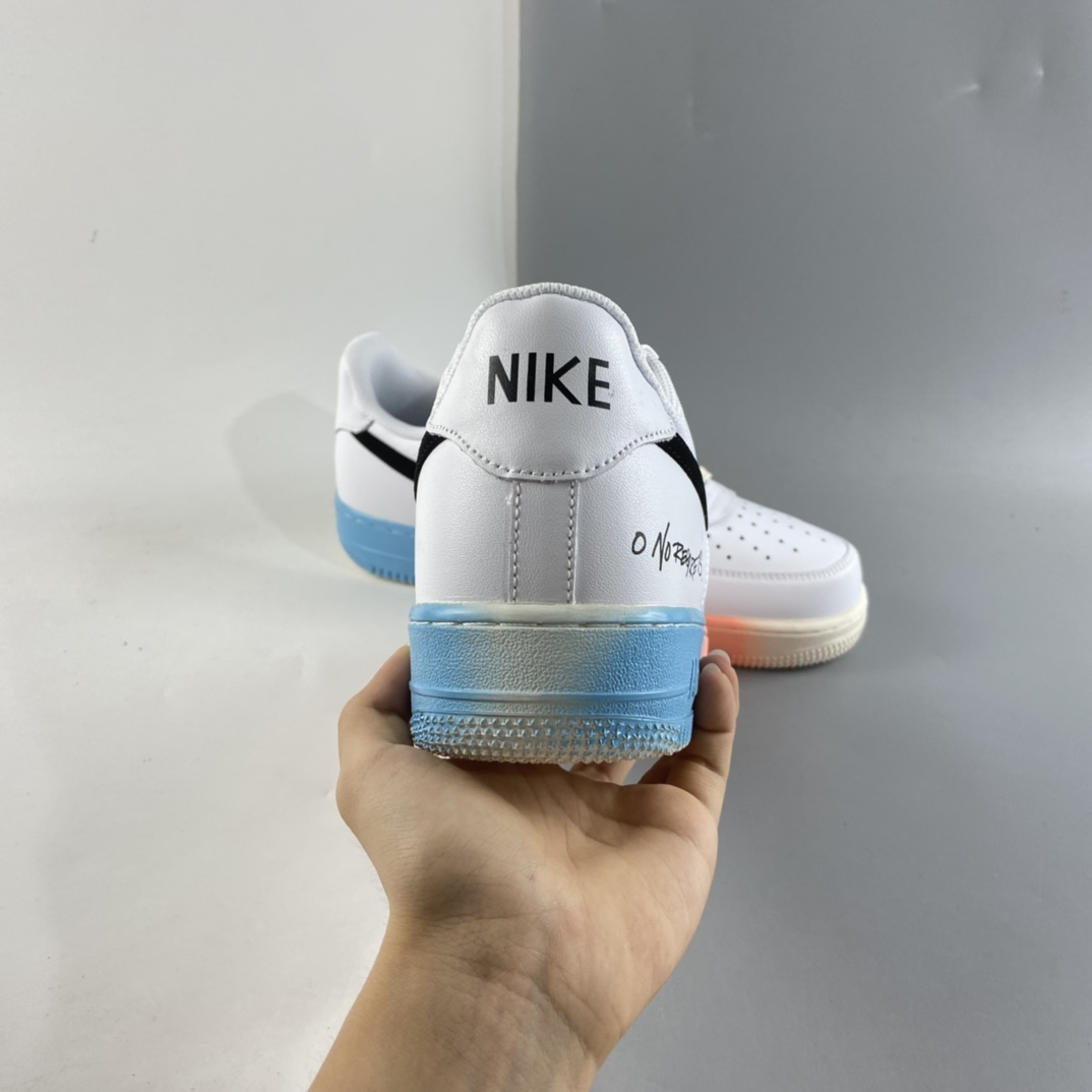 P240  NIKE Air Force 1 Low ’07  “涂鸦白红蓝”空军一号低帮休闲板鞋 DJ4679-101