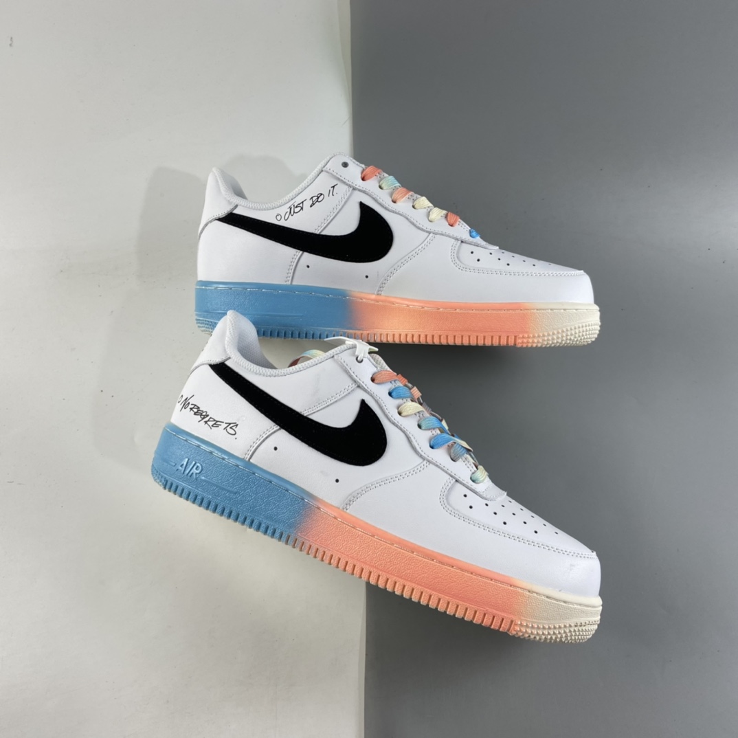 P240  NIKE Air Force 1 Low ’07  “涂鸦白红蓝”空军一号低帮休闲板鞋 DJ4679-101