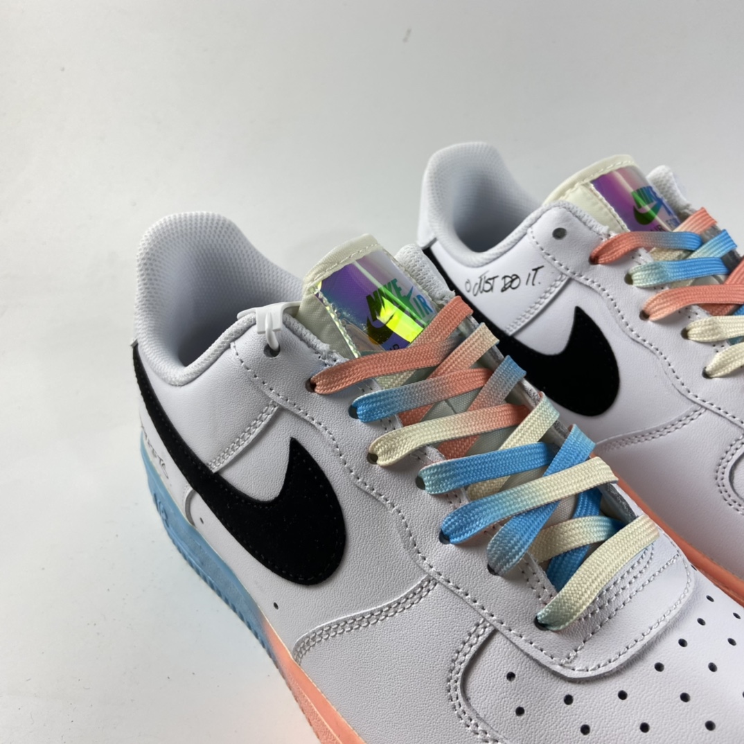 P240  NIKE Air Force 1 Low ’07  “涂鸦白红蓝”空军一号低帮休闲板鞋 DJ4679-101