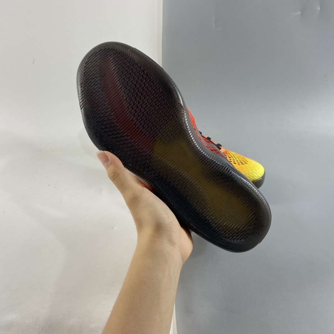P240  NIKE Kobe 11 EM 科比11代篮球鞋运动鞋  836184-805