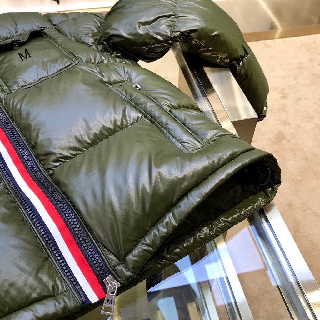 菲拉格慕 盟可睐 高定典藏名品高定成衣时装外套连衣裙衬衫T恤 #2419E8C6 3