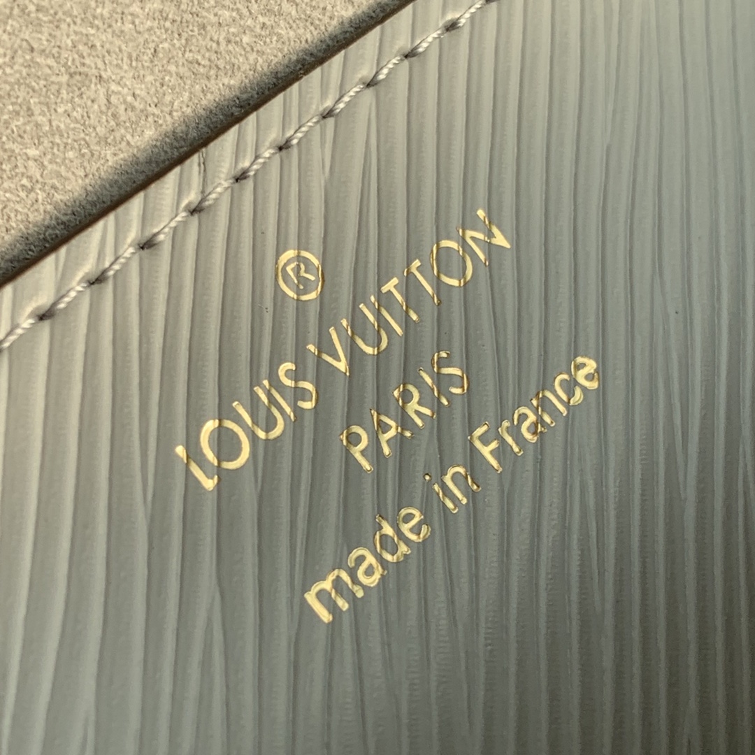 Louis Vuitton LV Twist MM bag M58606