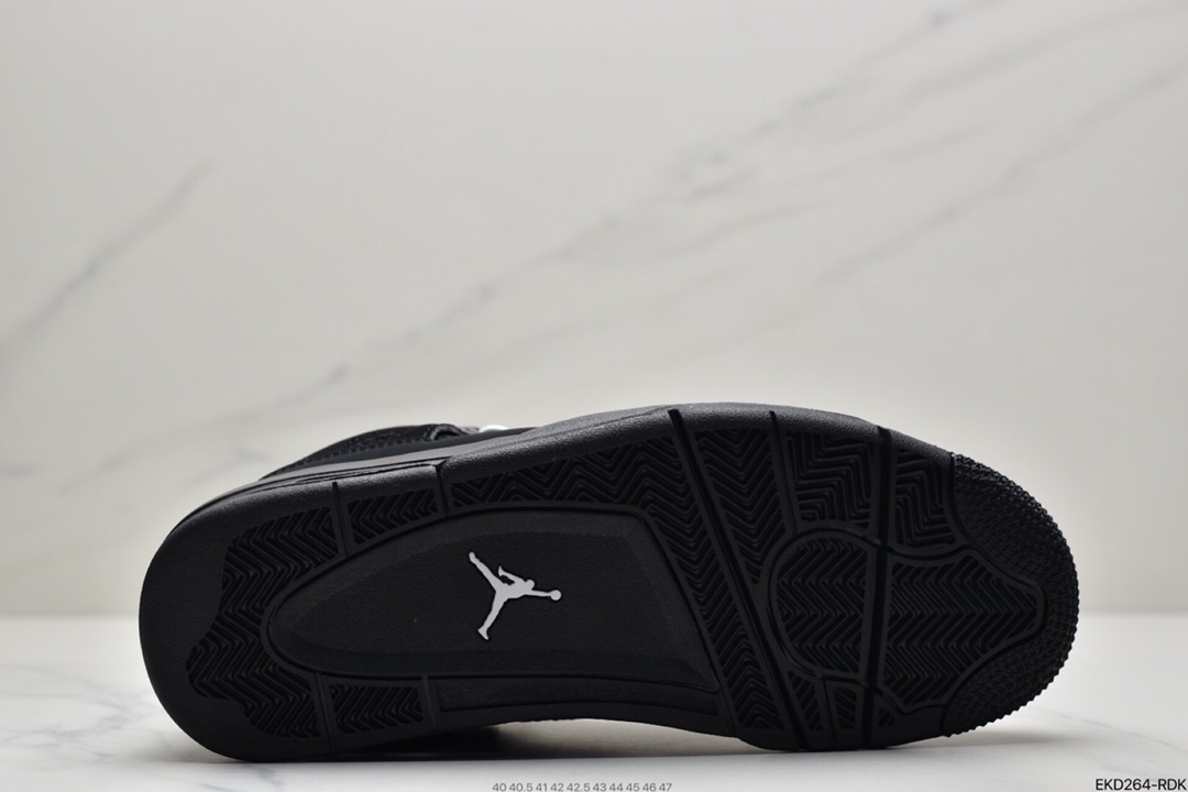 380  Air Jordan 4“Black Cat”麂皮黑该鞋款CU1110-010